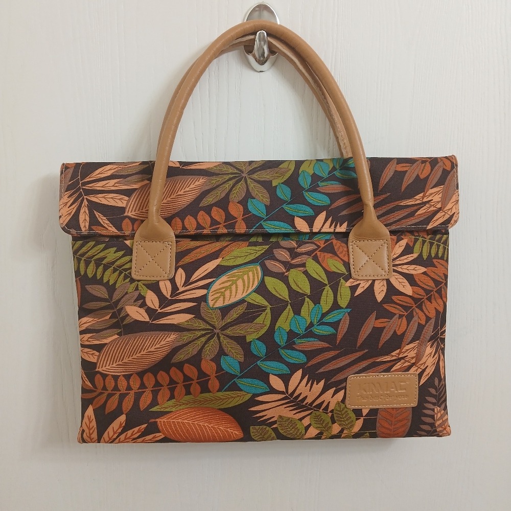 Kinmac Forest Print Waterproof, Lightweight, Slim Laptop Case.  13".